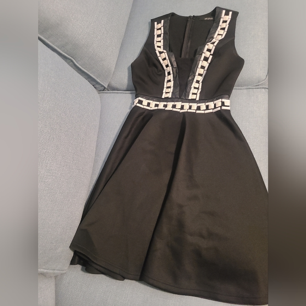 Black dress by Ark & Co, Size S